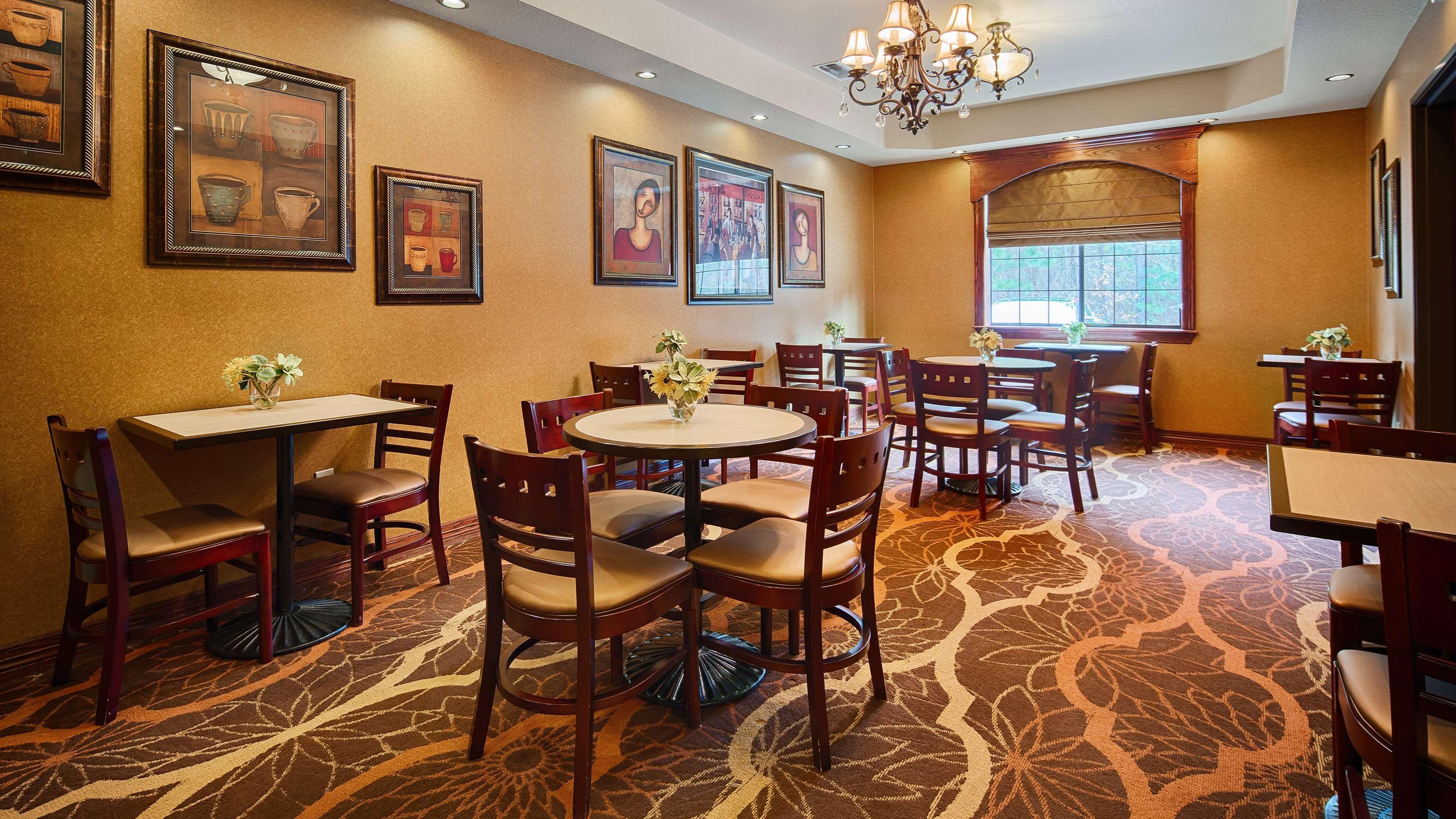 Best Western Plus Crown Colony Inn & Suites Lufkin Exteriér fotografie