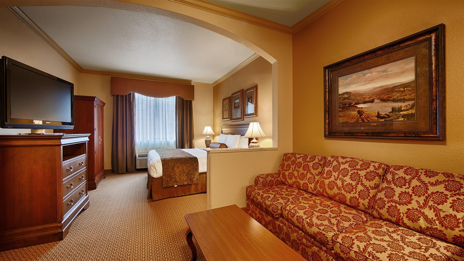 Best Western Plus Crown Colony Inn & Suites Lufkin Exteriér fotografie