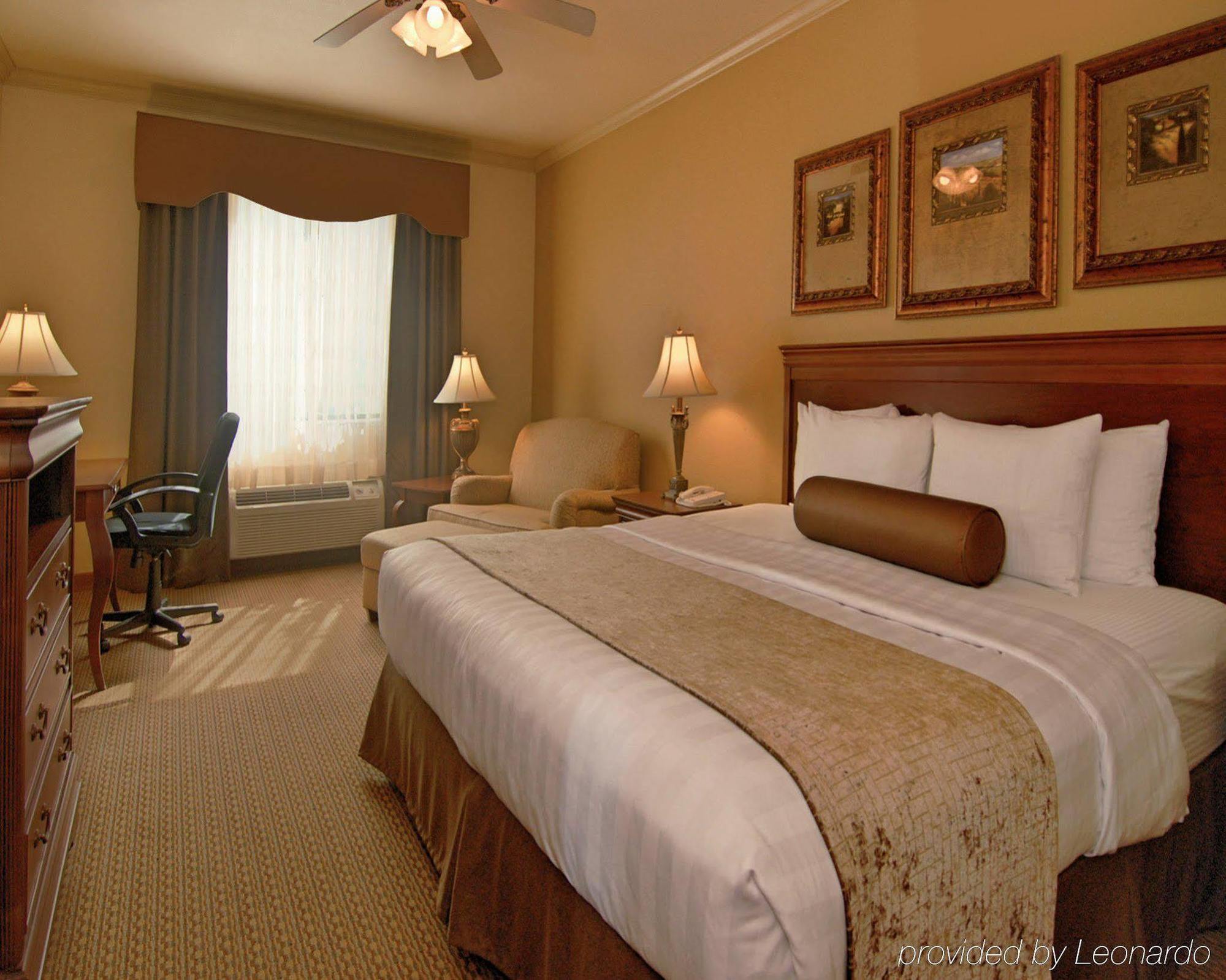 Best Western Plus Crown Colony Inn & Suites Lufkin Exteriér fotografie