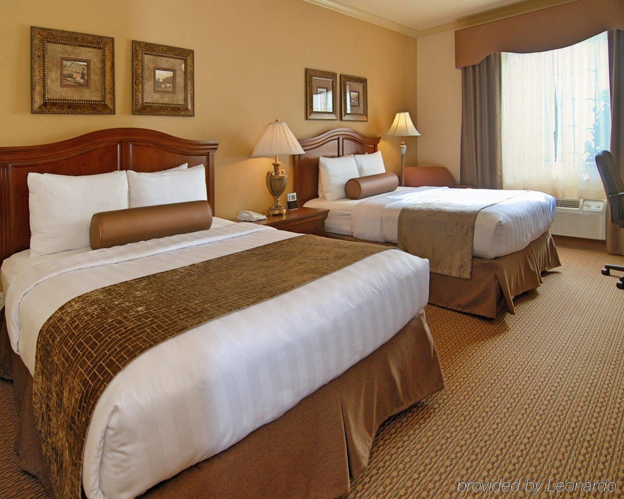 Best Western Plus Crown Colony Inn & Suites Lufkin Exteriér fotografie